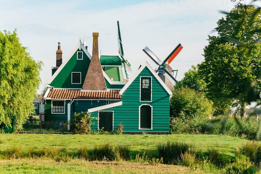 From Amsterdam: Zaanse Schans, Edam, & Marken Full-Day Trip - Marken Island Village and the Wooden-House Walk