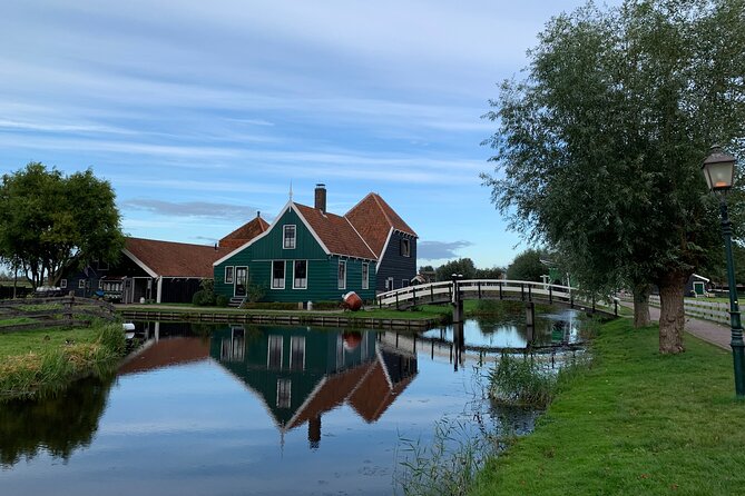Giethoorn, Afsluitdijk, Zaanse Schans Day Tour Incl Hotel Pick Up - Price and what $156 really buys you