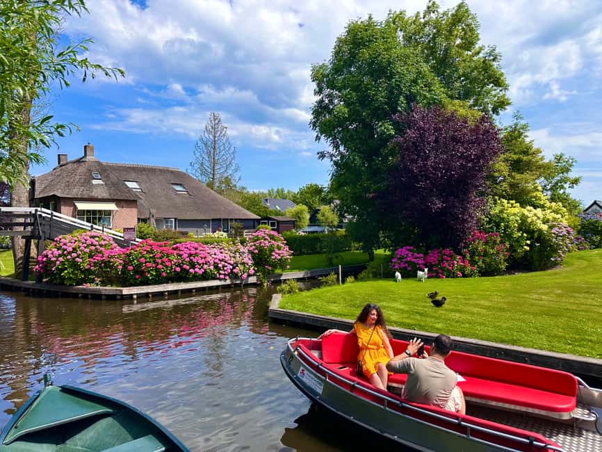 Giethoorn: Round trip from Amsterdam optional guided cruise - Quick practical tips before your day starts