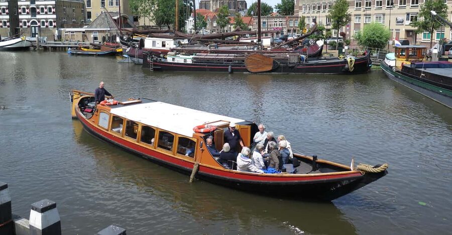 Gouda: Historical Canal Cruise - Jan Salie or Jan Kordaat Barges, What You Are Really Buying