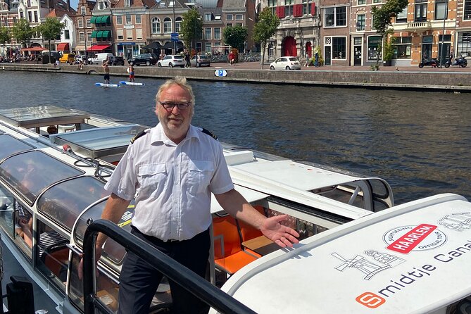 Haarlem: 50 minutes Boat Cruise - Why Haarlem by Boat Feels Faster Than Walking