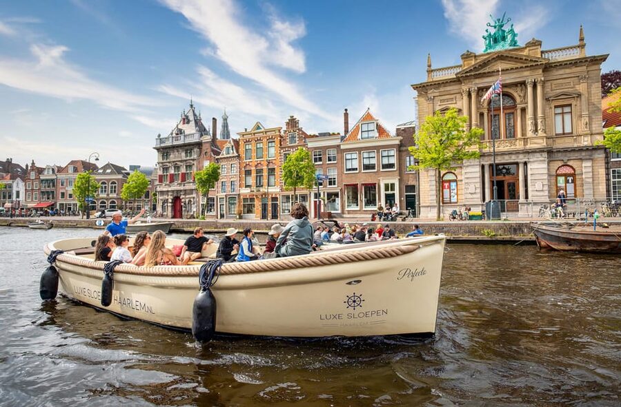 Haarlem: De Adriaan Windmill Tour + Open Canal Cruise - Windmill De Adriaan plus an electric canal cruise in Haarlem