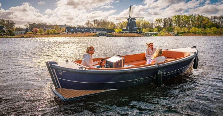 Haarlem: Self-Drive Private Electric Boat Rental - Planning the 2-Hour Cruise: City Canals, Then Nature and Open Water
