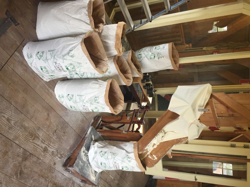 Haarlem: Windmill 'De Adriaan' Guided Tour - The milling floor: the grinding stones and the practical heart of the tour