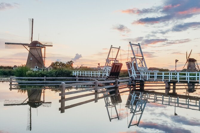 Kinderdijk, The Hague, Mauritshuis Private Tour from Amsterdam - A day that pairs windmill tech with Dutch art, all in one loop
