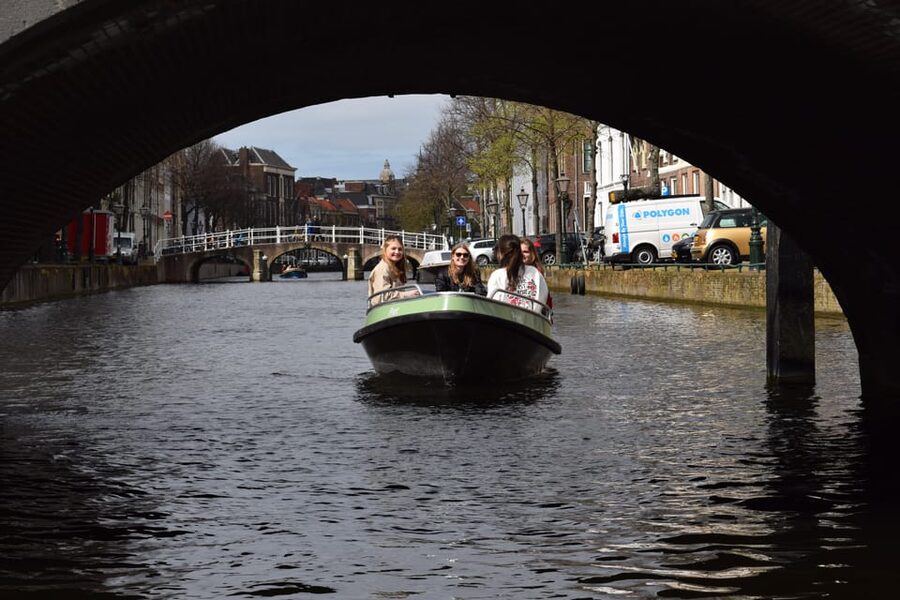 Leiden: Electric Boat Rental - Why this Leiden canal boat feels like the right kind of freedom