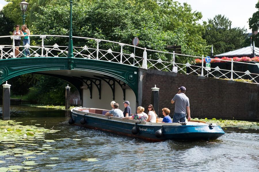 Leiden: Guided City Canal Cruise - Key things you should know before you go