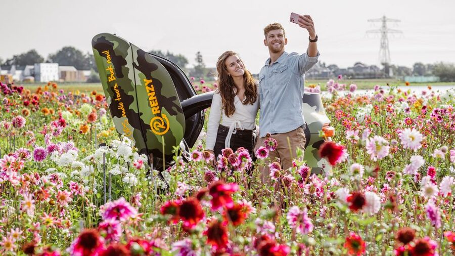Lisse: Drive-it-Yourself Summer Flower GPS Audio Tour - Audio guide that actually helps you understand what you are looking at