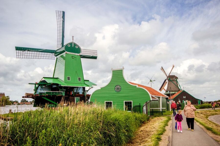 Marken, Volendam and Edam: Private Full-Day Tour - The boat crossing to Volendam: the day’s best scenic payoff