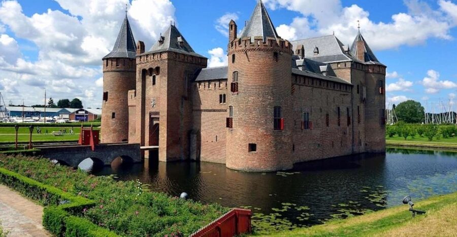 Muiden: Entry Ticket to Muiderslot Castle - Key things I’d plan around