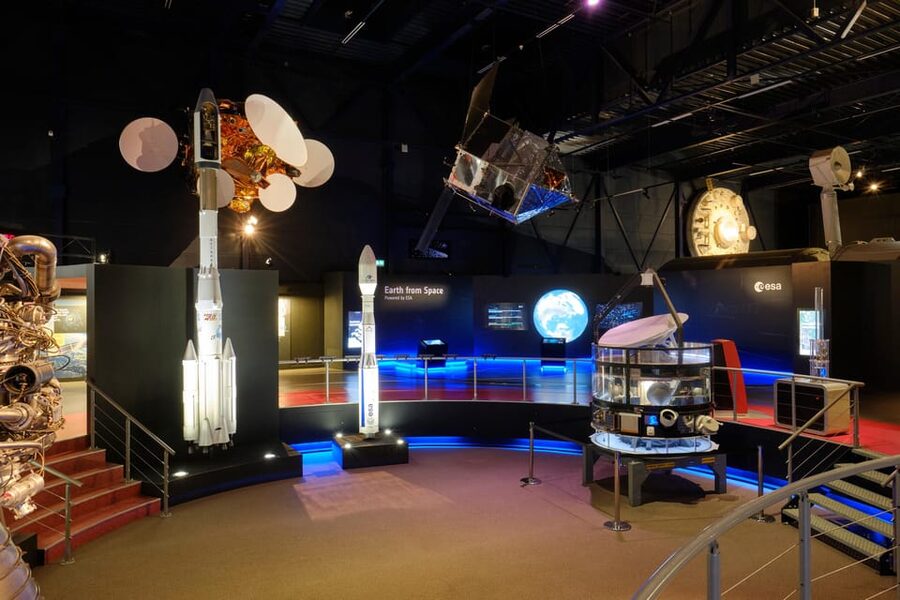 Noordwijk: Space Expo Entry Ticket - Life-size ISS experience: the human scale of orbit