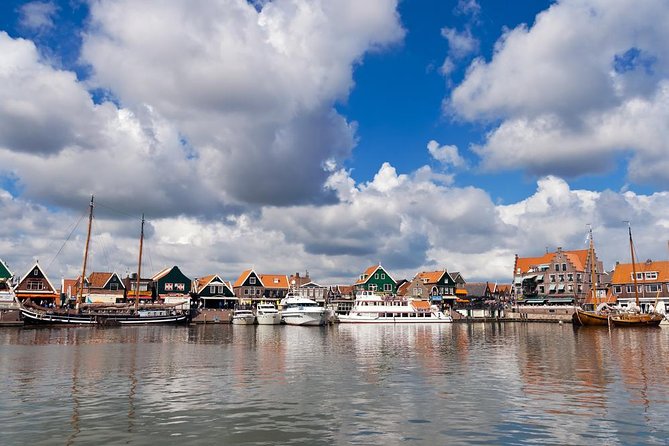 Private Excursion to Zaanse Schans, Edam, Volendam and Marken - A private Dutch day from Amsterdam: windmills, towns, and water stories
