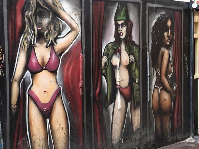 REDKULT: Red Light District & Historical City Center - How the Tour Actually Feels: Small Group, German Guide, and Pace