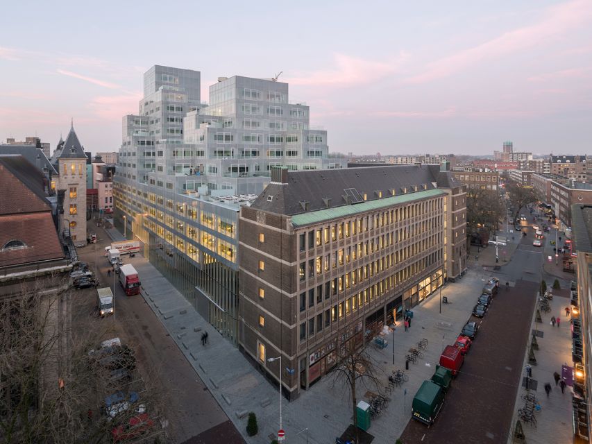 Rotterdam: Architecture Highlights Tour including the Depot - Starting outside the Witte Huis, then building momentum