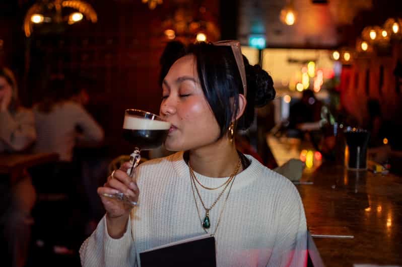 Rotterdam Center: Cocktail Bar Walking Tour - Self Guided - Key things to know before you go
