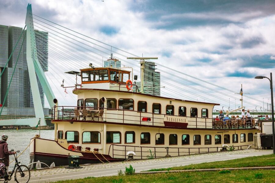Rotterdam: Harbor Cruise on a Historic Ship - What the 1.5 Hours Feels Like on the Water