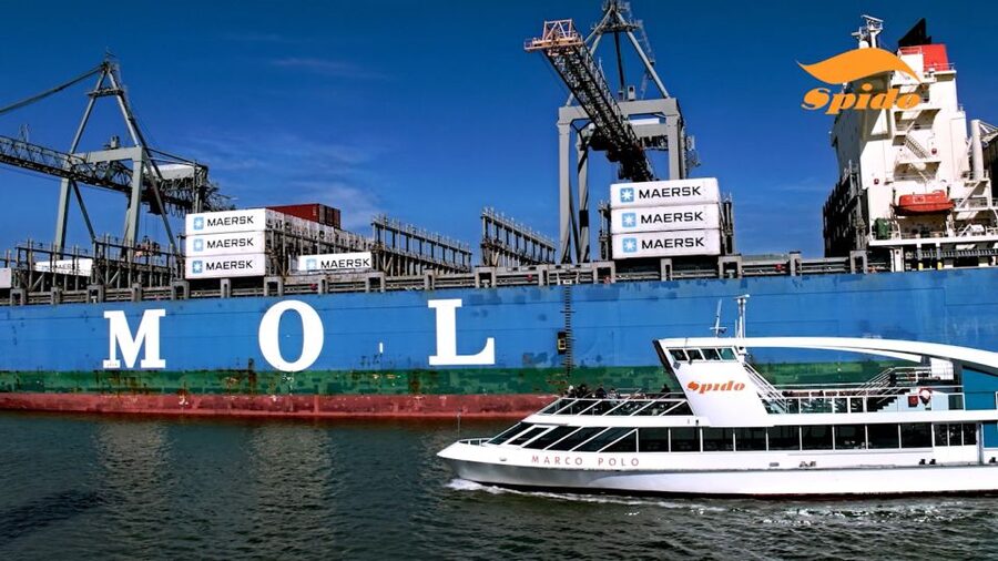 Rotterdam: Harbor Sightseeing Cruise - Boat Comfort, Seating, and Audio in English (and Other Languages)