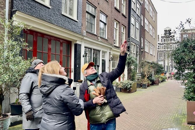 Small Group Walking Tour in Amsterdam with Friendly and Fun Guide - Begijnhof, hofje life with the English Reformed church from 1607