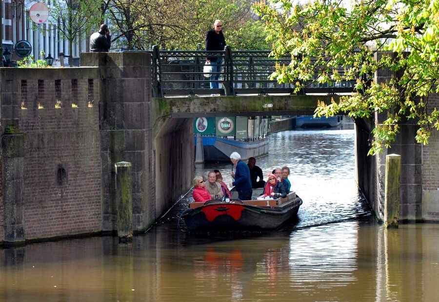 The Hague: City Canal Cruise - The practical itinerary: start, cruise, and return to Bierkade 19