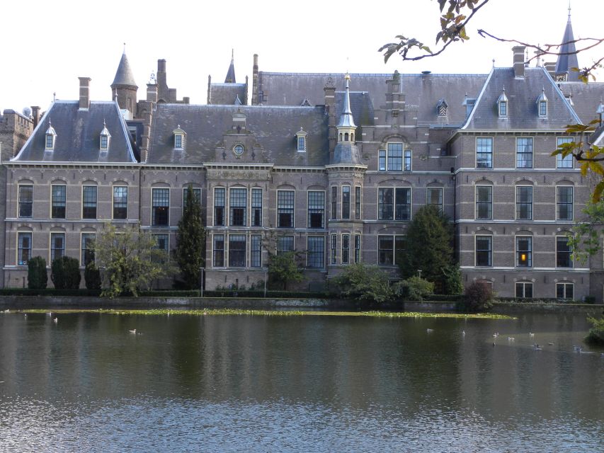 The Hague: Old City Private Walking Tour - The streets between palaces: what you notice when a guide points the way