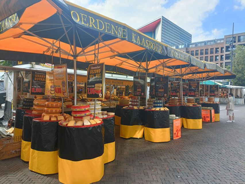 Utrecht - Food Tour: Try out 6 dutch bites - FEBO Utrecht and the savory snack moment for kroket fans