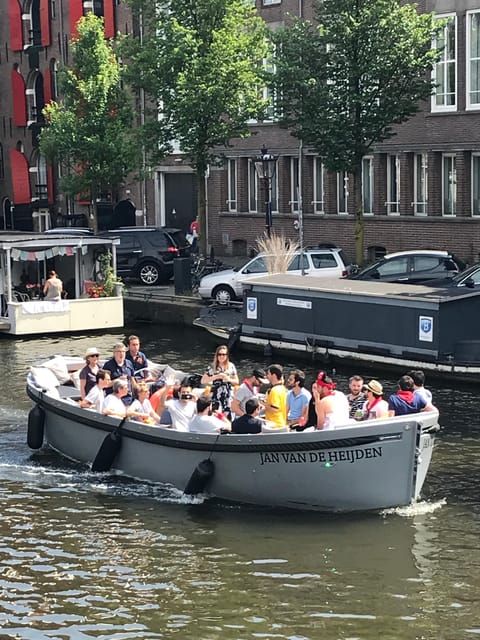 Visit Amsterdam by Boat with a French Guide (french) - Key Things I’d Book This For