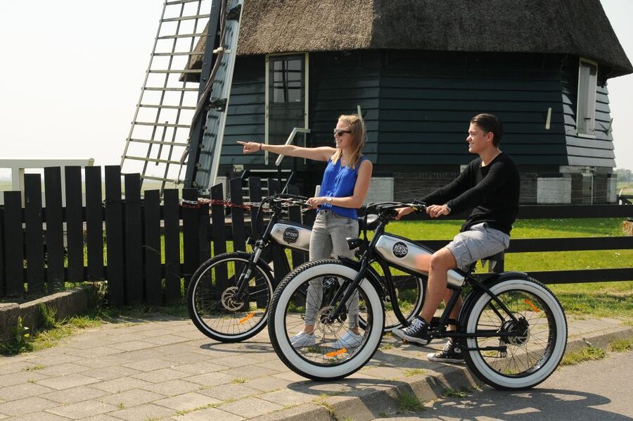 Volendam: E-Fatbike Rental - Building your day: Edam, Monnickendam, and the Marken add-on