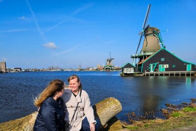 Zaanse Schans and Cheese Tasting Guided Tour from Amsterdam