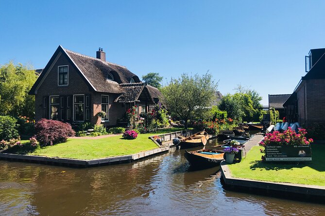 Zaanse Schans and Giethoorn Small-Group Tour with Hotel Pick-Up - Key highlights worth packing your day for