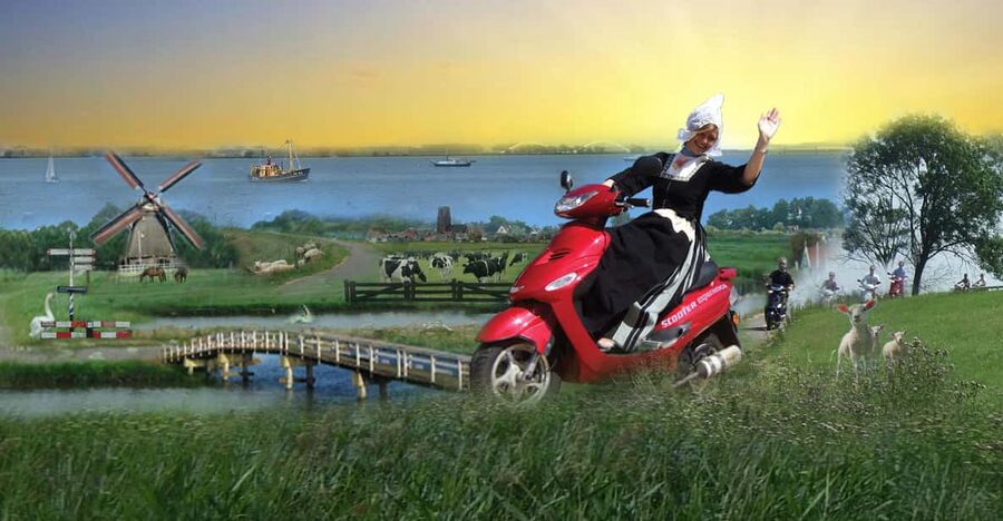 Zaanse Schans: Windmills, Clogs & Cheese by Electric Scooter - Why Zaanse Schans is such a good target for an electric scooter